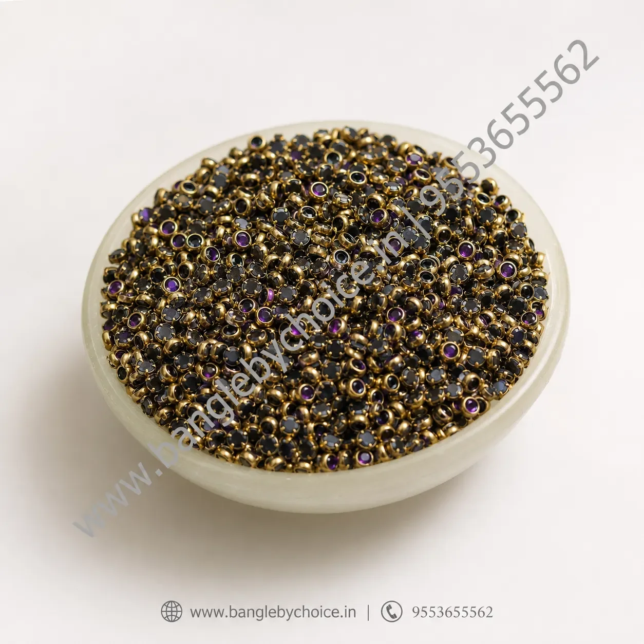 3mm Round Dark Purple Glass Kundans detail view 3