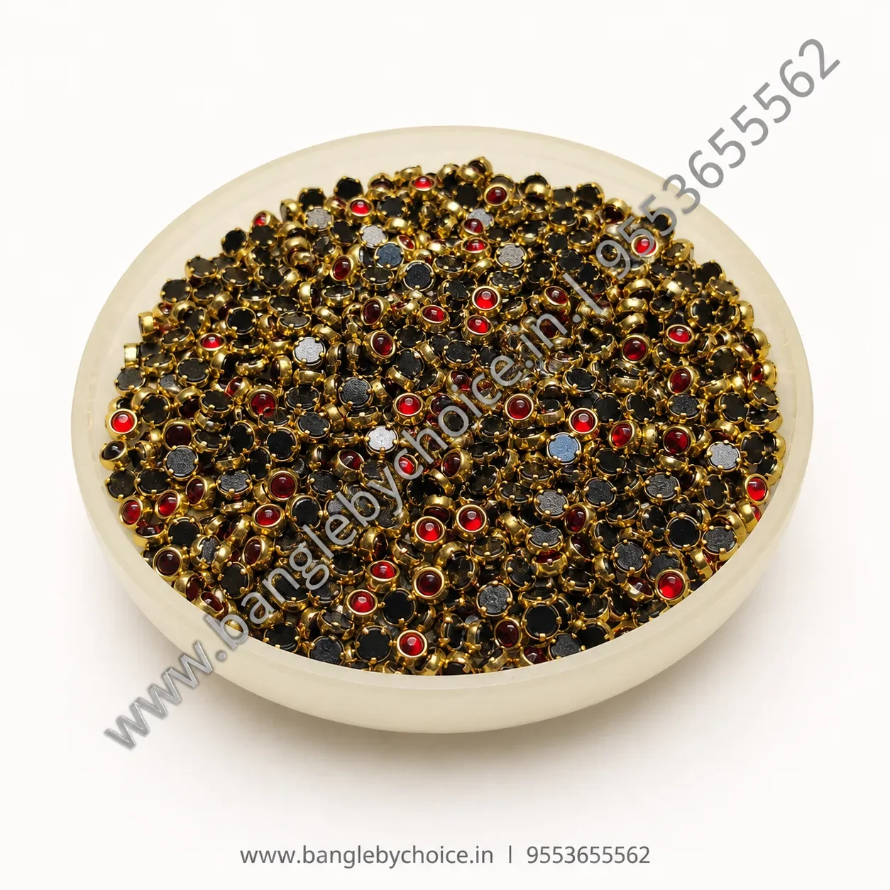 3mm Round Red Glass Kundans detail view 2