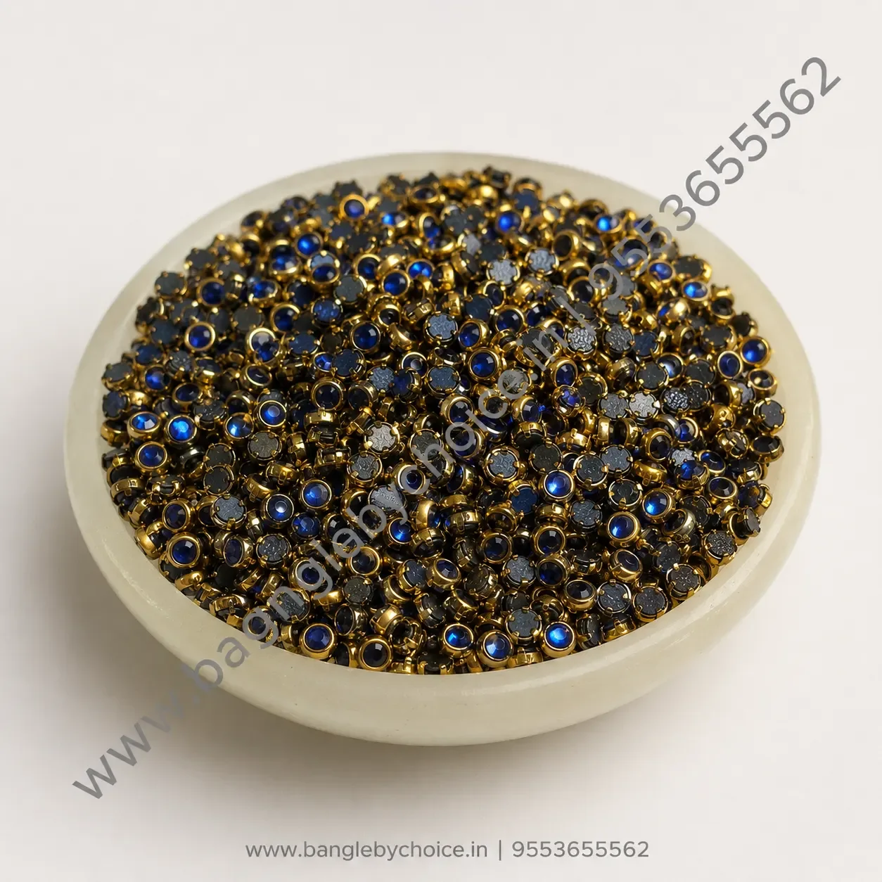 3mm Round Dark Blue Glass Kundans detail view 2