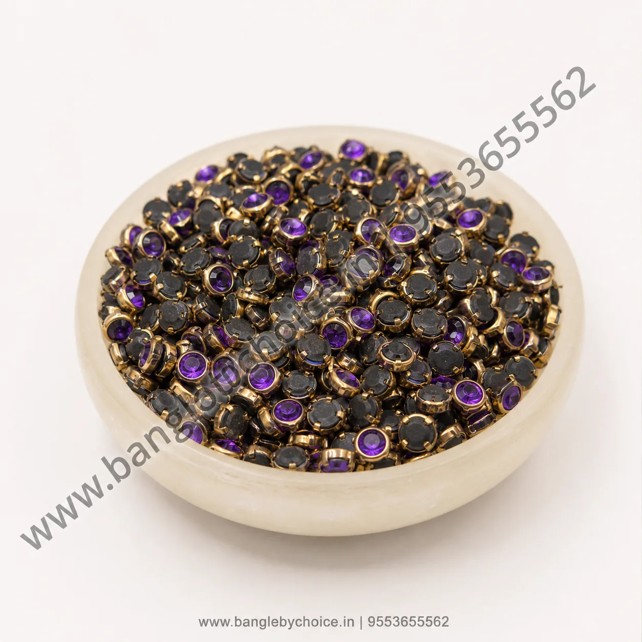4mm Round Purple Glass Kundans detail view 2